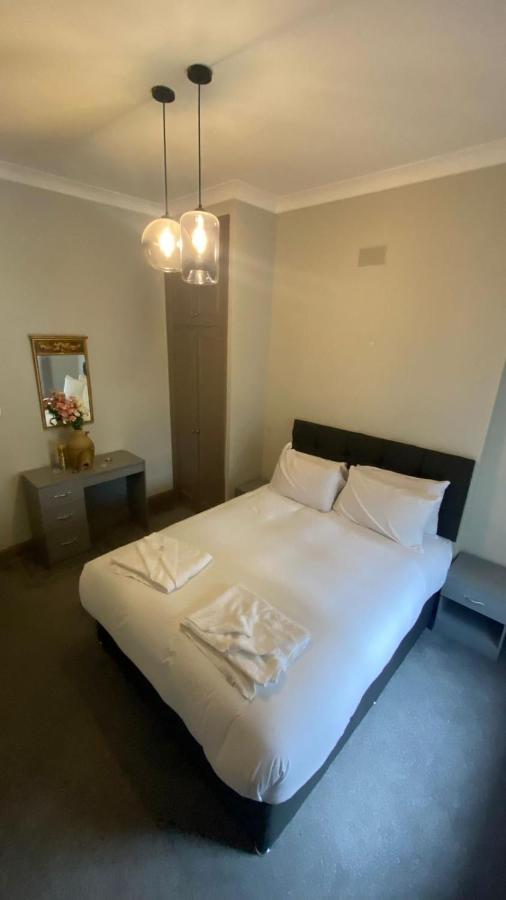 3 Notting Hill, Portobello Road-Amazing Location! Londres Extérieur photo